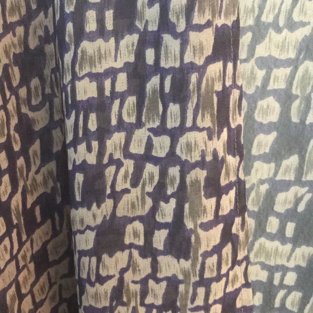 Cardigan - Picture 2 of 4